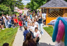 Două proiecte importante, implementate în comuna Grinăuți, contribuie la îmbunătățirea serviciilor publice și la crearea unor condiții mai bune pentru viața socială și culturală a locuitorilor